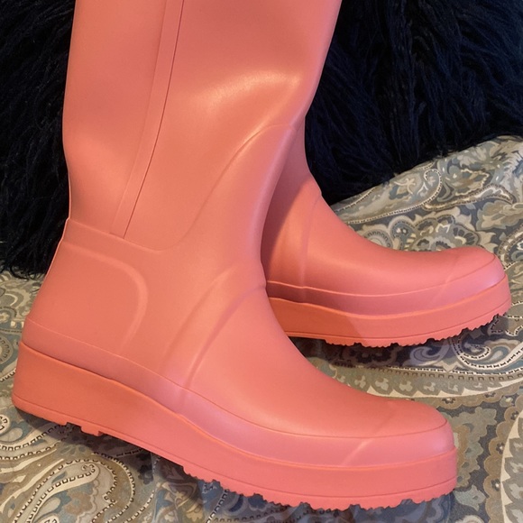 Hunter tall rain boots like new - Picture 3 of 8